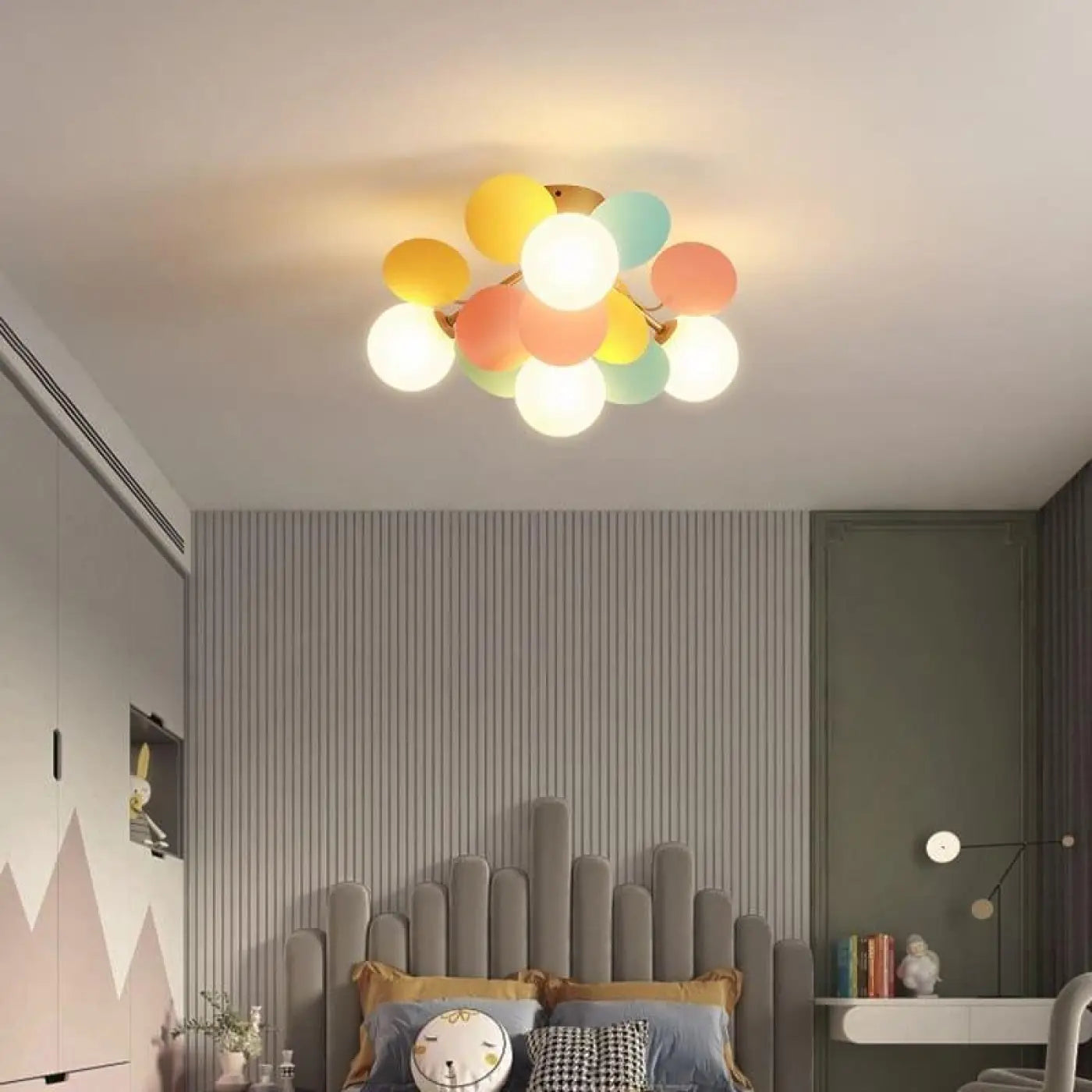 Plafonnier Sphères Lumineuses Design Moderne