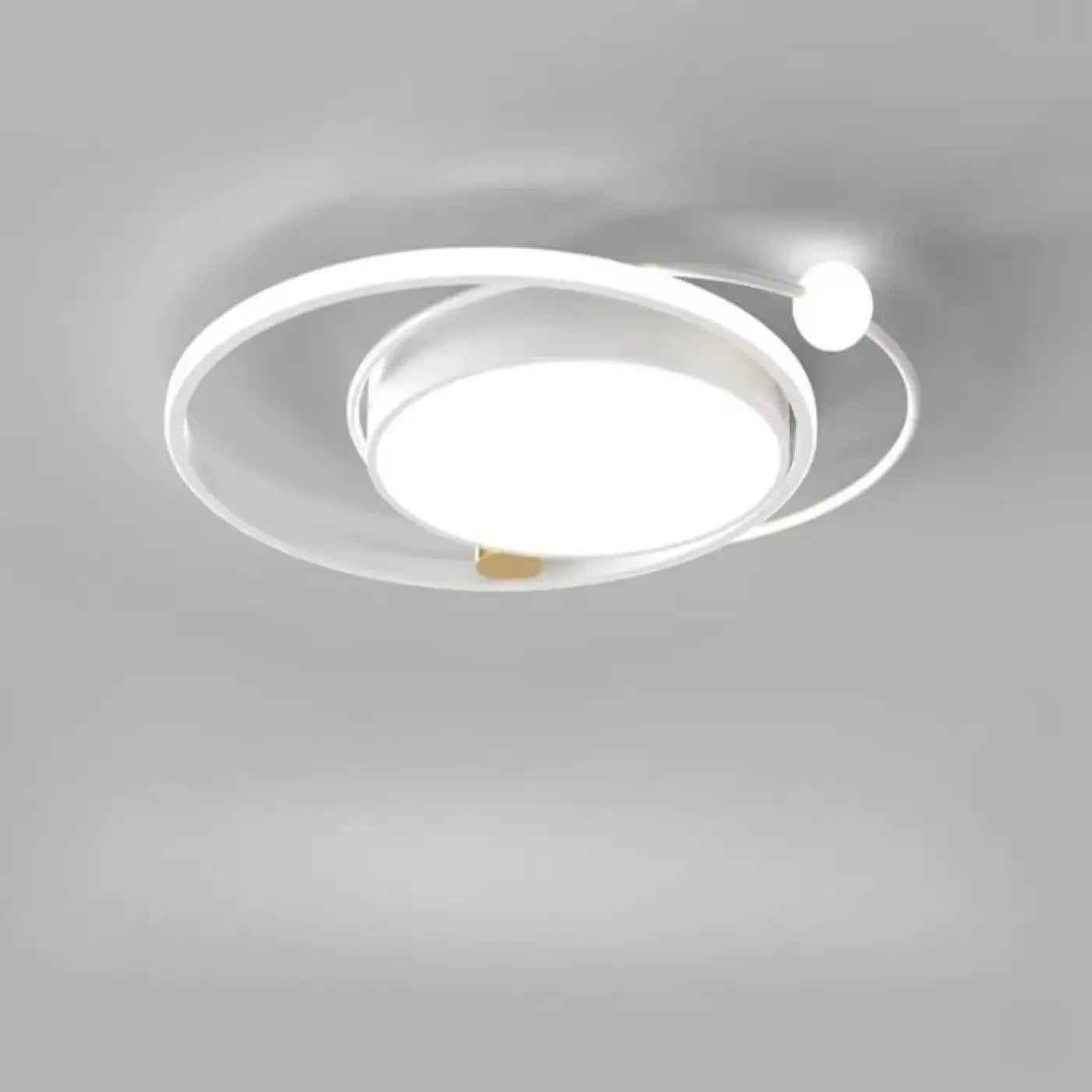 Plafonnier Contemporain Anneaux Entrelacés