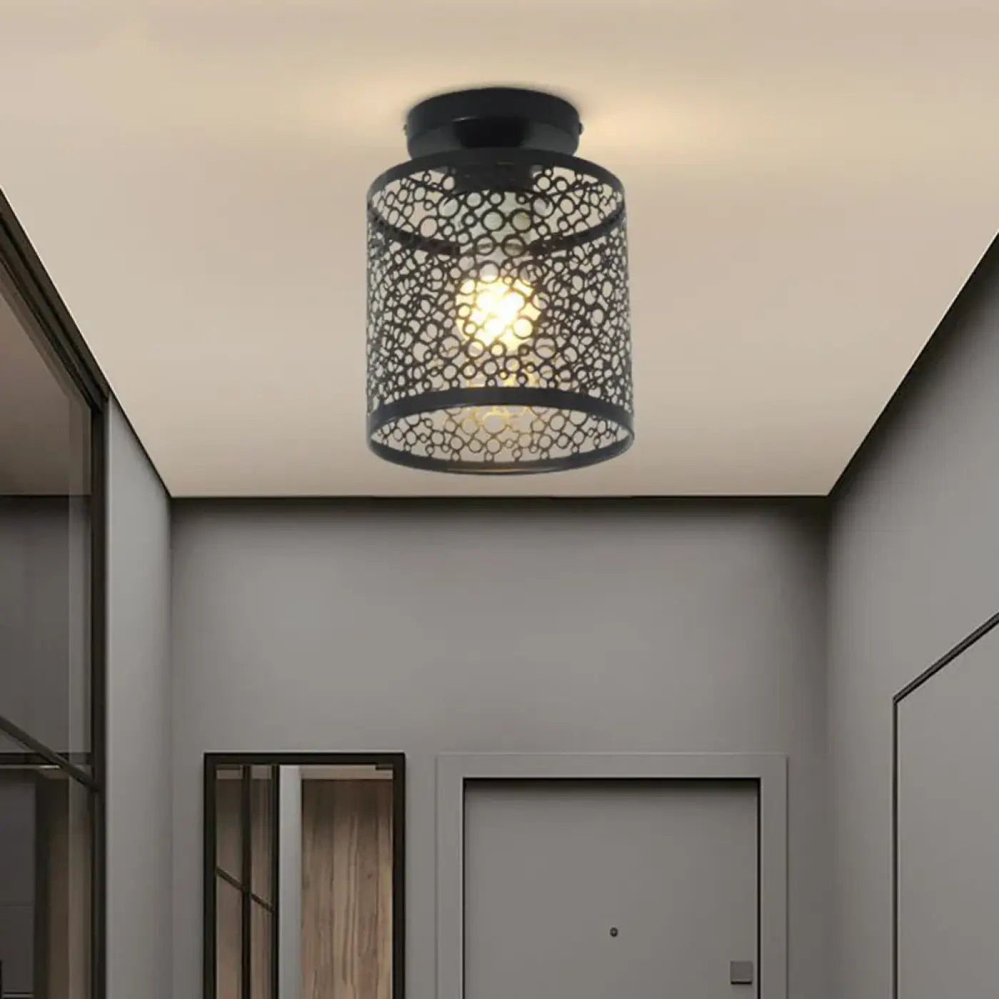 Plafonnier Oriental Noir : Ambiance Marrakchi Chic