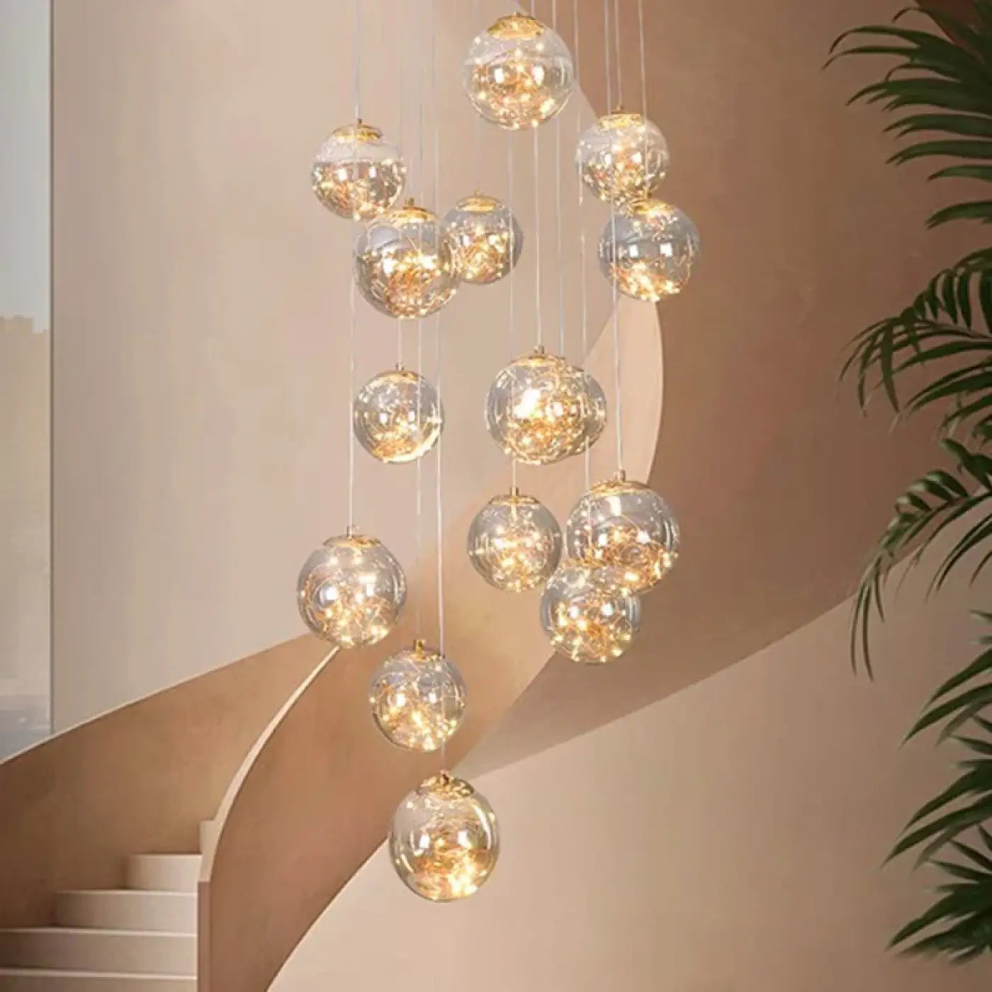 Suspension Cascade Cristal Doré Design Lumineux
