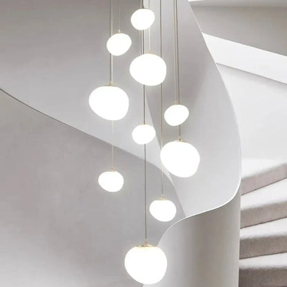 Suspension Luminaire Blanche Design pour Escalier