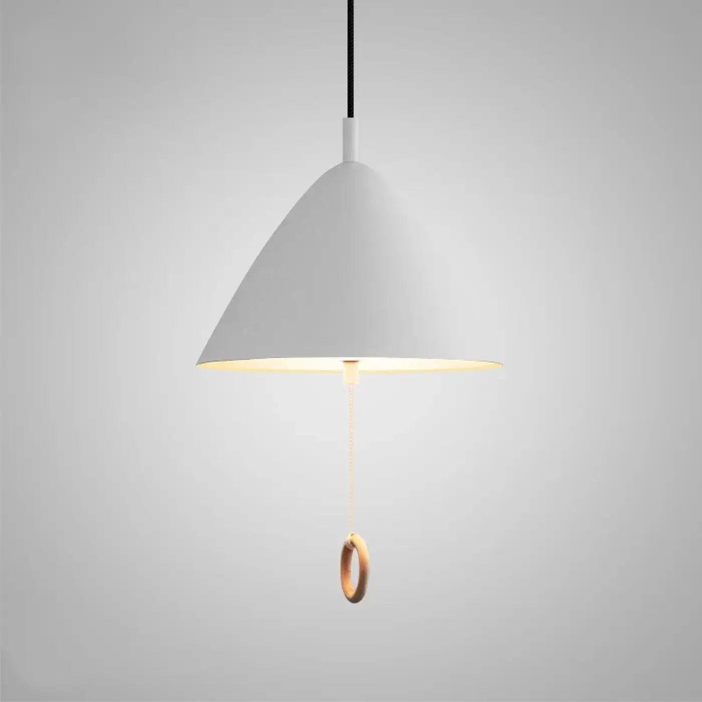 Suspension Conique Minimaliste Élégante