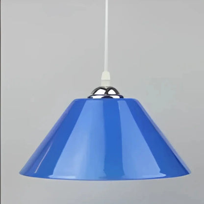 Suspension Conique Design : Lumière Colorée & Moderne