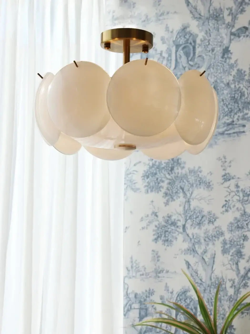 Suspension Verre Opalin & Laiton Doré Design
