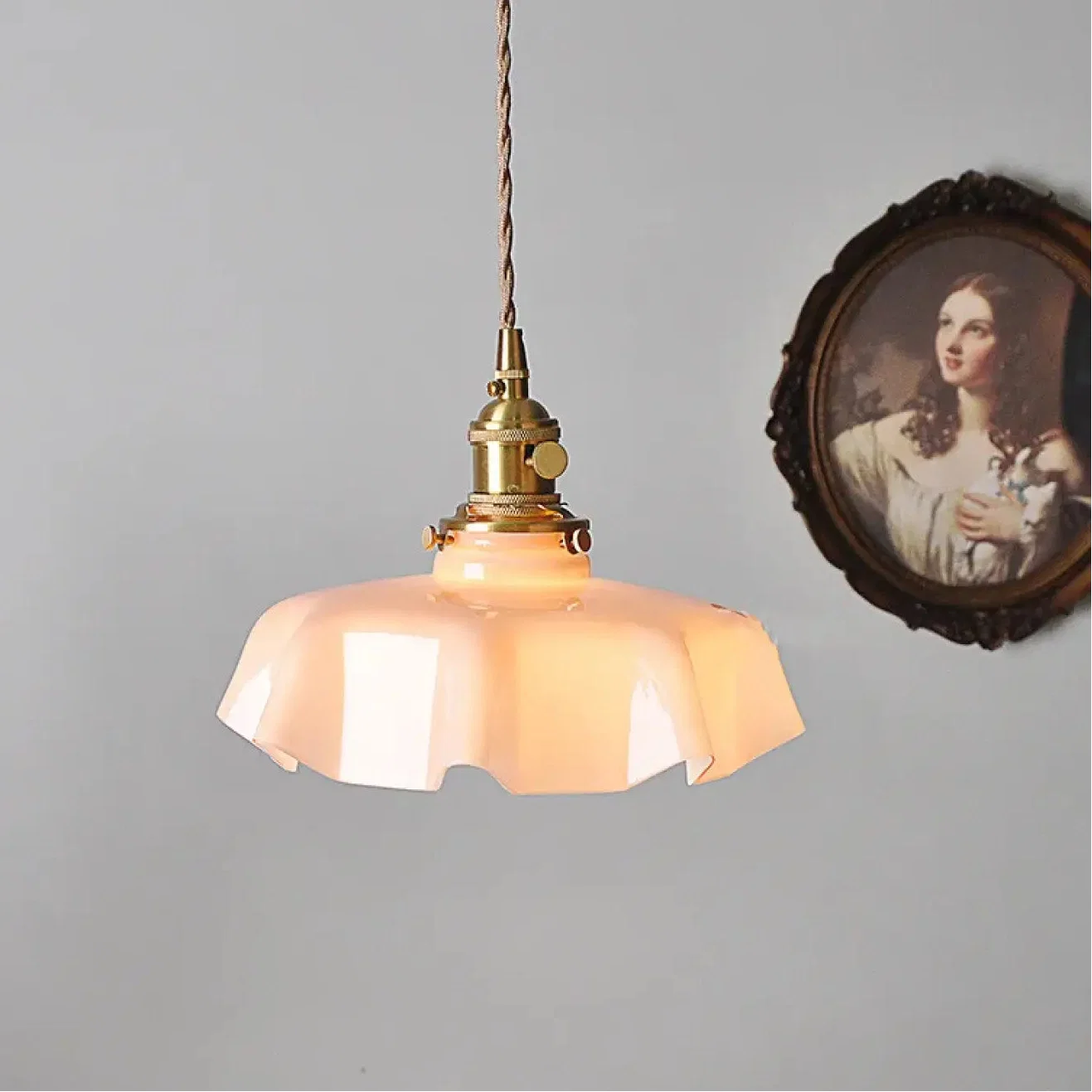Suspension Luminaire Verre Ondulé Laiton Vieilli