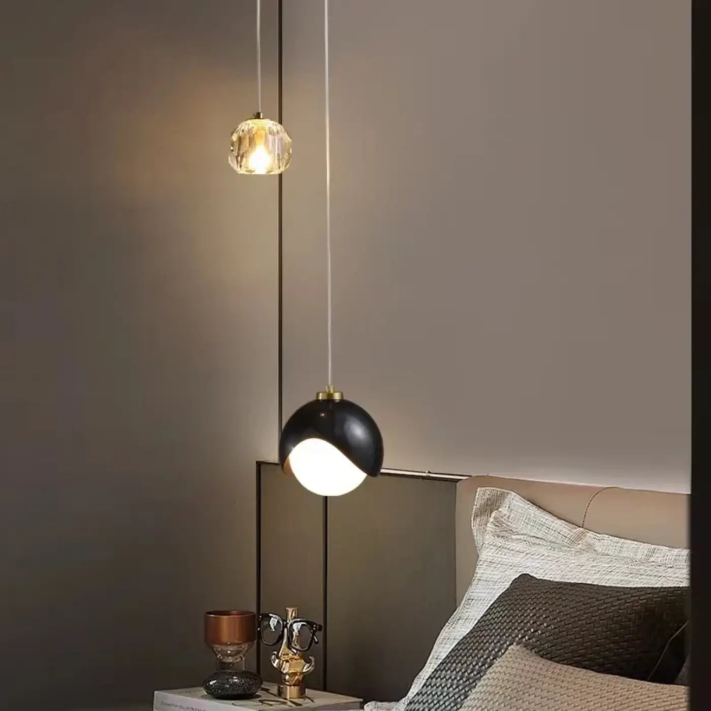 Suspension Luminaire Duo Noir Doré - Design Moderne